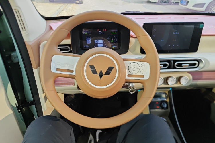 五菱汽车 宏光MINIEV 2024款 第三代 215km 进阶版局部细节13