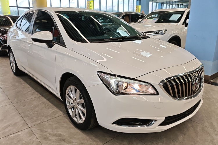 别克 威朗 2017款 三厢 20T 双离合领先型车身外观3