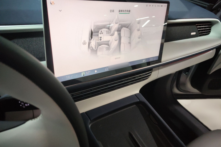 小鹏G6 2023款 580 长续航 Pro局部细节16