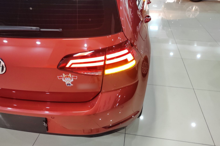 大众 高尔夫 2019款 1.6L 自动时尚型 国V车身外观6006