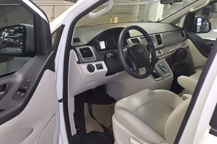 上汽大通MAXUS 大通G10 2018款 PLUS 2.0T 自动智享版中控内饰20