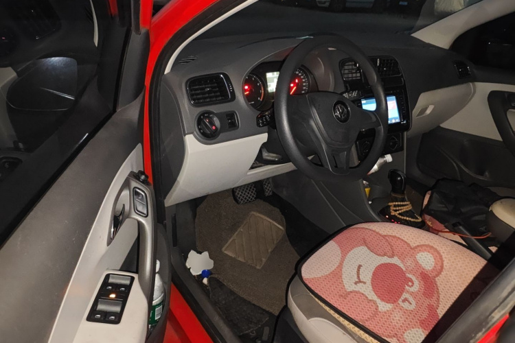 大众 Polo 2014款 1.6L 自动舒适版中控内饰20