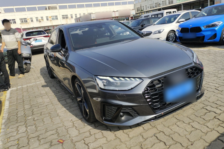 奥迪A4L 2022款 45 TFSI quattro 臻选动感型车身外观6002