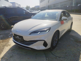 比亚迪 海豹06新能源 2026款 DM-i 超享版 128KM豪华版