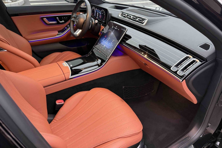 奔驰S级 2023款 S 450 L 4MATIC中控内饰7010