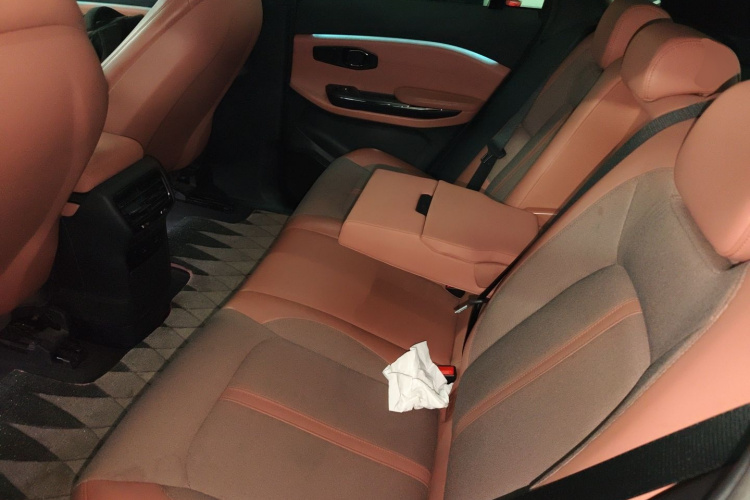 蔚来EC6 2020款 465KM 运动版中控内饰21