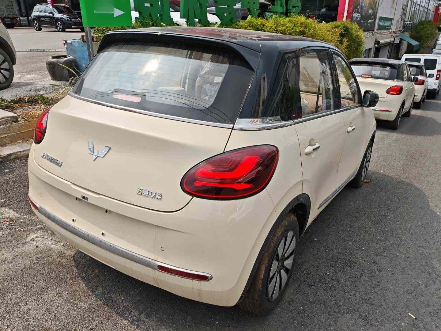 五菱汽车 五菱缤果 2025款 333km 悦享款(5)