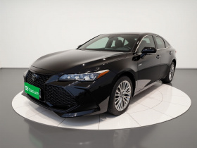 丰田 亚洲龙 2019款 双擎 2.5L XLE尊贵版 国VI