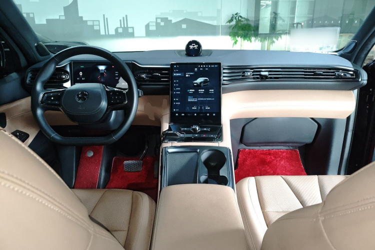 蔚来ES8 2022款 75kWh 六座版中控内饰12