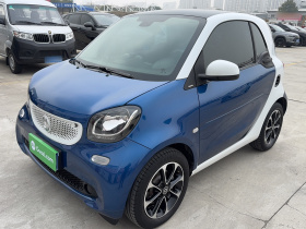 smart fortwo 2015款 1.0L 52千瓦硬顶激情版