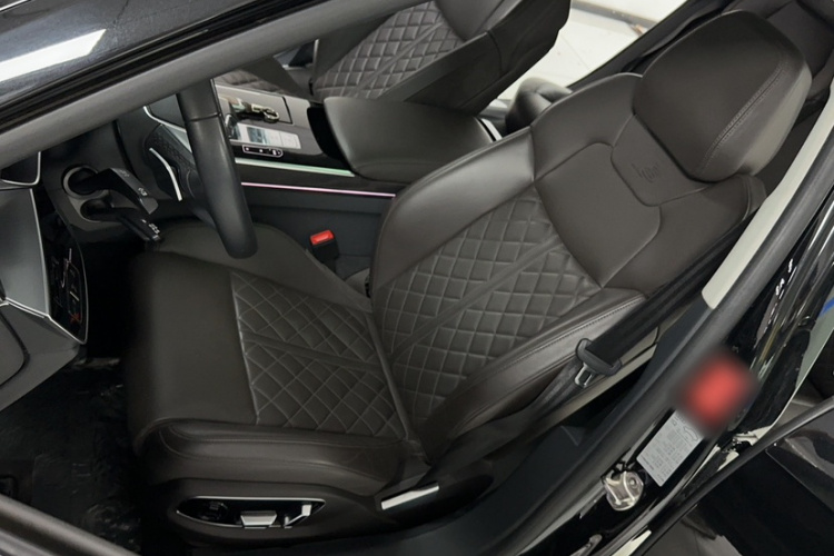 奥迪A8 2021款 A8L 50 TFSI quattro 舒适型局部细节19