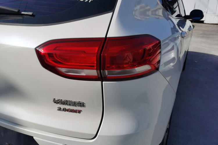 哈弗H6 2017款 红标 2.0T 自动两驱智尚型车身外观9