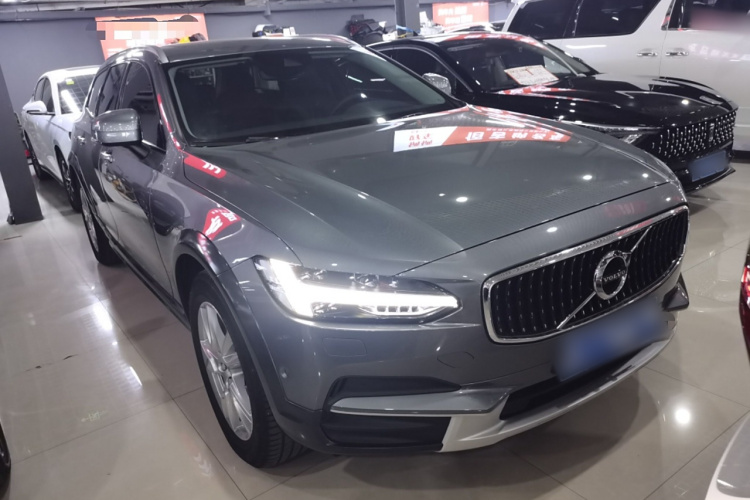 沃尔沃V90 2017款 Cross Country T5 AWD 智远版车身外观3