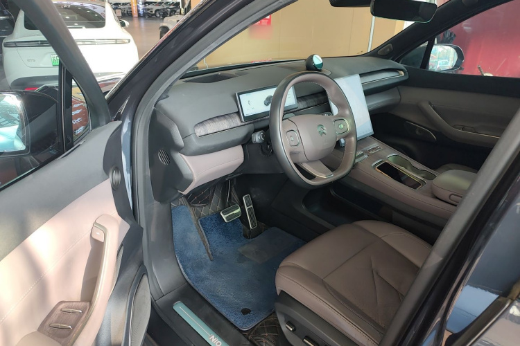 蔚来ES7 2022款 100kWh 首发版中控内饰20