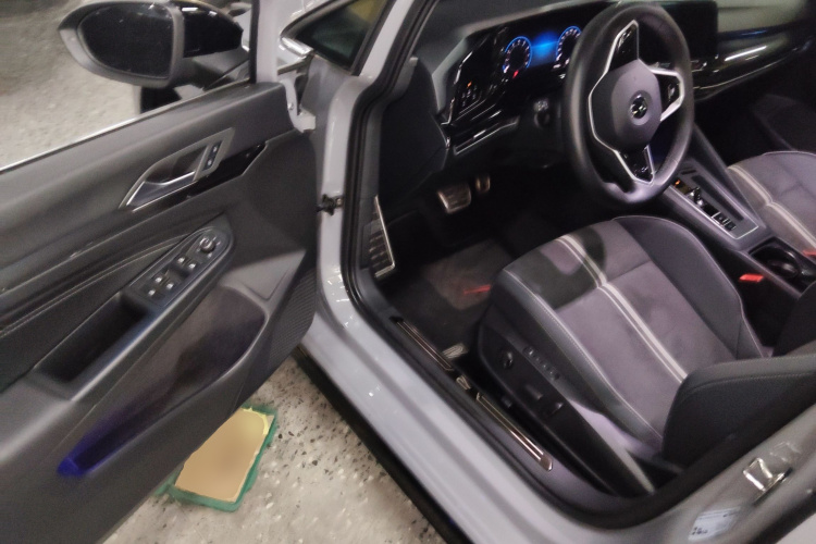 大众 高尔夫 2023款 改款 280TSI DSG R-Line中控内饰20