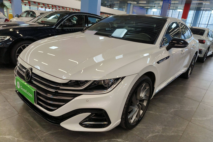 一汽-大众CC 2023款 380TSI 夺目版车身外观1