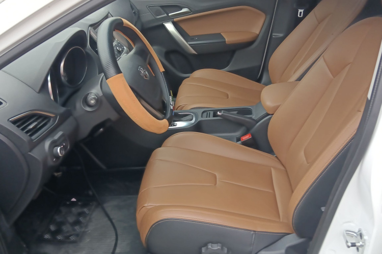 名爵 锐行 2016款 1.5L 自动超值豪华版局部细节19