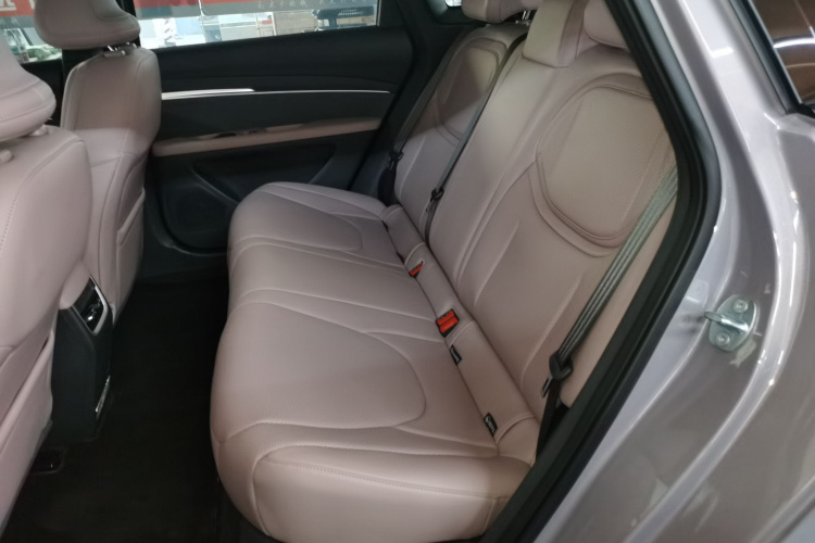 小鹏MONA M03 2025款 515 长续航 Plus中控内饰7004