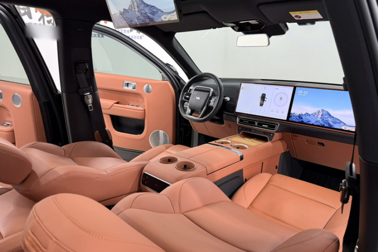 理想汽车 理想L9 2024款 Ultra中控内饰7003