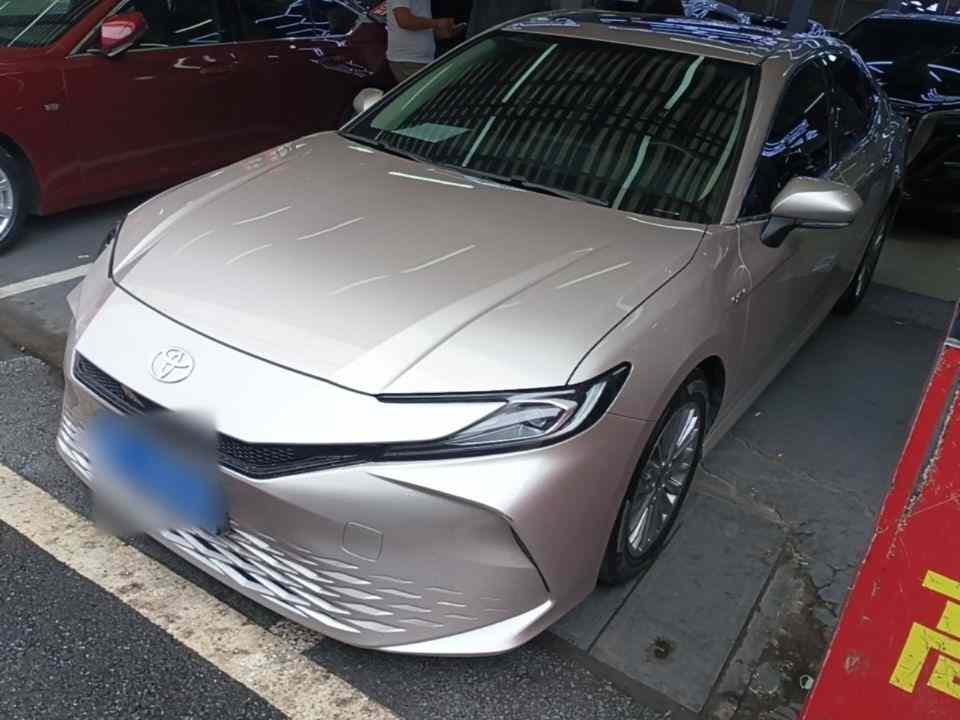 丰田 凯美瑞 2024款 双擎 2.0HGVP 豪华版(2)