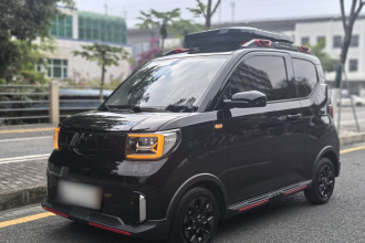 五菱汽车 宏光MINIEV 2022款 GAMEBOY 300km 玩咖款 磷酸铁锂