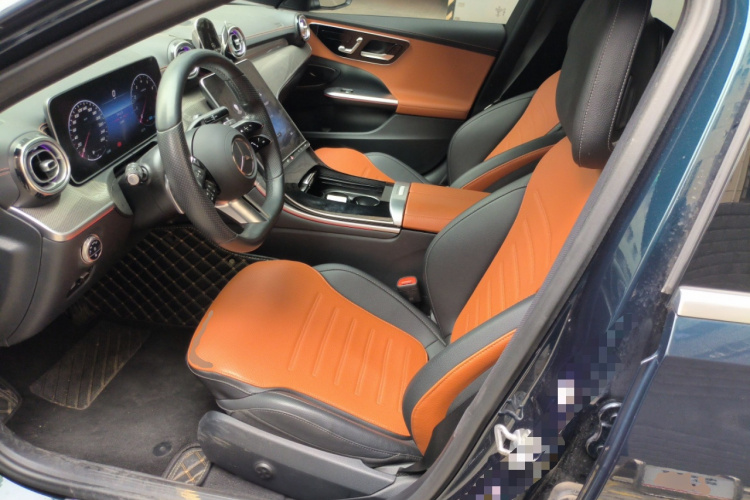 奔驰C级 2022款 改款 C 260 L 运动版中控内饰19