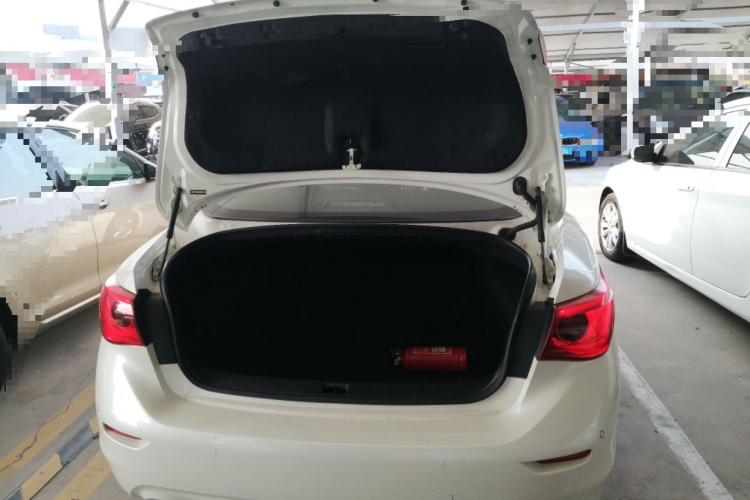 英菲尼迪Q50L 2016款 2.0T 舒适版机舱底盘23