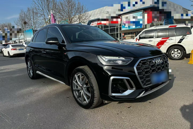 奥迪Q5L 2022款 40T 时尚动感型车身外观6007