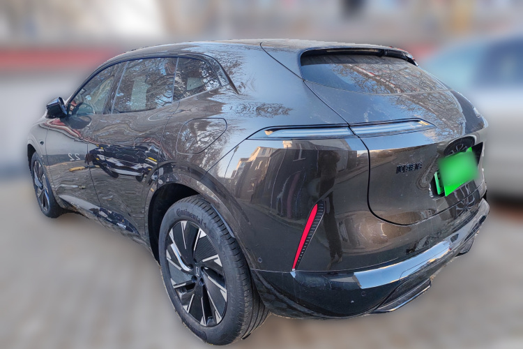 阿维塔07 2024款 Max增程版车身外观5