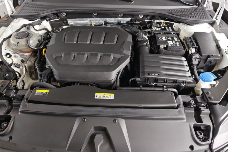 一汽-大众CC 2024款 330TSI 炫目版局部细节24