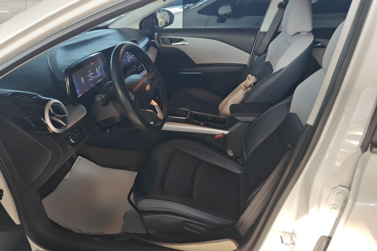 雪佛兰 科鲁泽 2024款 1.5L 双离合悦享版中控内饰19