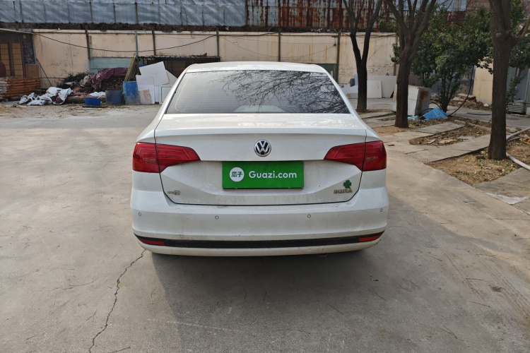 大众 宝来 2017款 1.6L 手动舒适型车身外观6004