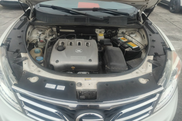 广汽传祺 传祺GS5 2014款 2.0L 自动两驱周年增值版机舱底盘24