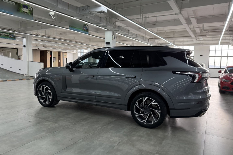 领克09 EM-P 2021款 2.0T PHEV Halo 六座车身外观6005