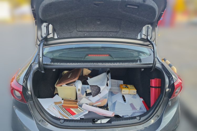 马自达3 昂克赛拉 2017款 三厢 2.0L 自动尊贵型 国VI中控内饰23