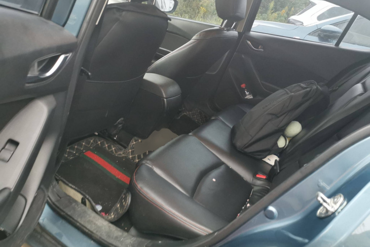 马自达3 昂克赛拉 2016款 三厢 1.5L 自动舒适型中控内饰7004