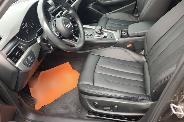 奥迪A4L 2019款 40 TFSI 进取型 国VI局部细节19