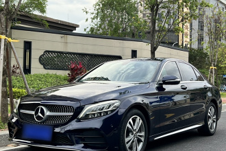 奔驰C级 2019款 C 180 L 时尚型运动版