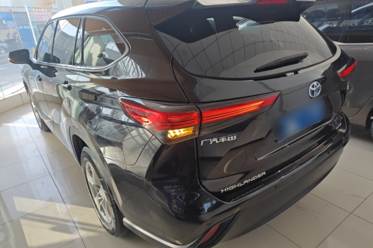 丰田 汉兰达 2022款 双擎 2.5L 四驱精英版 7座车身外观6003