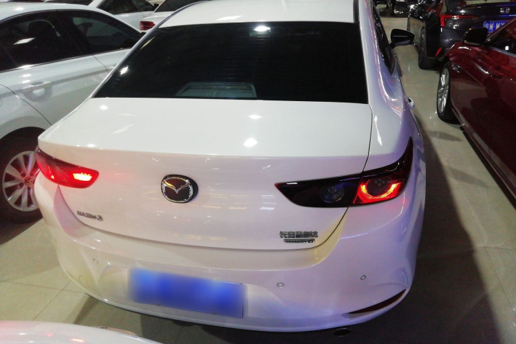 马自达3 昂克赛拉 2022款 2.0L 自动质雅版车身外观6