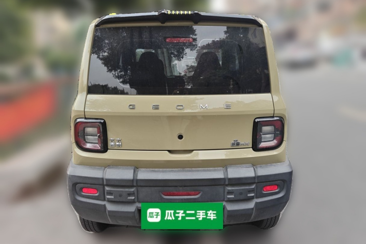 吉利银河 2025款 210km 熊猫骑士车身外观6