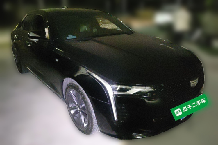 凯迪拉克CT4 2022款 28T 豪华型车身外观3