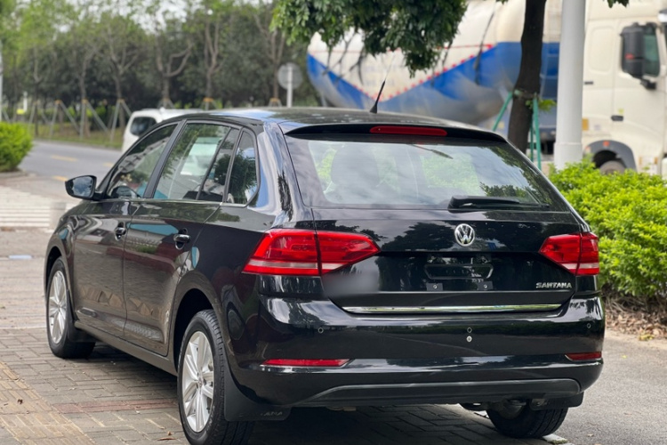 大众 桑塔纳 2015款 浩纳 1.6L 自动舒适型车身外观6003