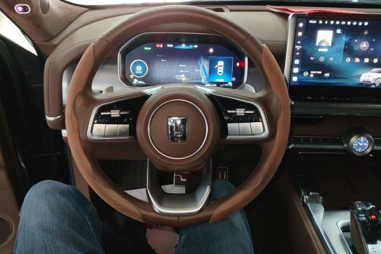 坦克700新能源 2024款 Hi4-T 极境版中控内饰13