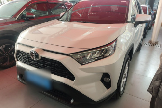 丰田 RAV4荣放 2021款 2.0L CVT两驱都市版