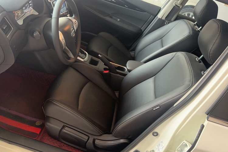 日产 骐达TIIDA 2021款 1.6L CVT智行版局部细节19