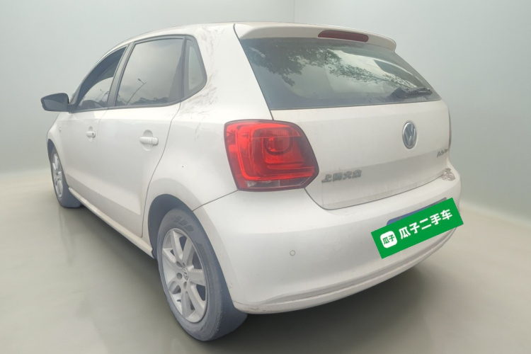 大众 Polo 2013款 1.6L 自动舒适版车身外观5