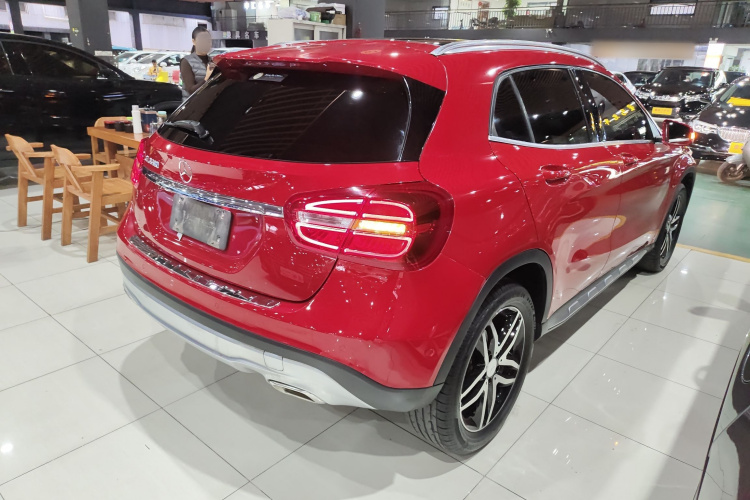 奔驰GLA 2016款 GLA 200 时尚型车身外观6005