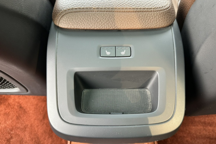 沃尔沃XC60 2021款 T5 四驱智逸豪华版中控内饰7010