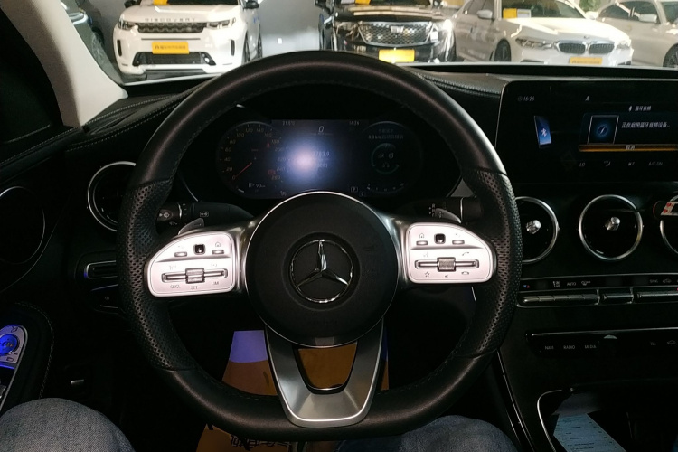 奔驰C级 2021款 C 200 L 时尚型运动版中控内饰13